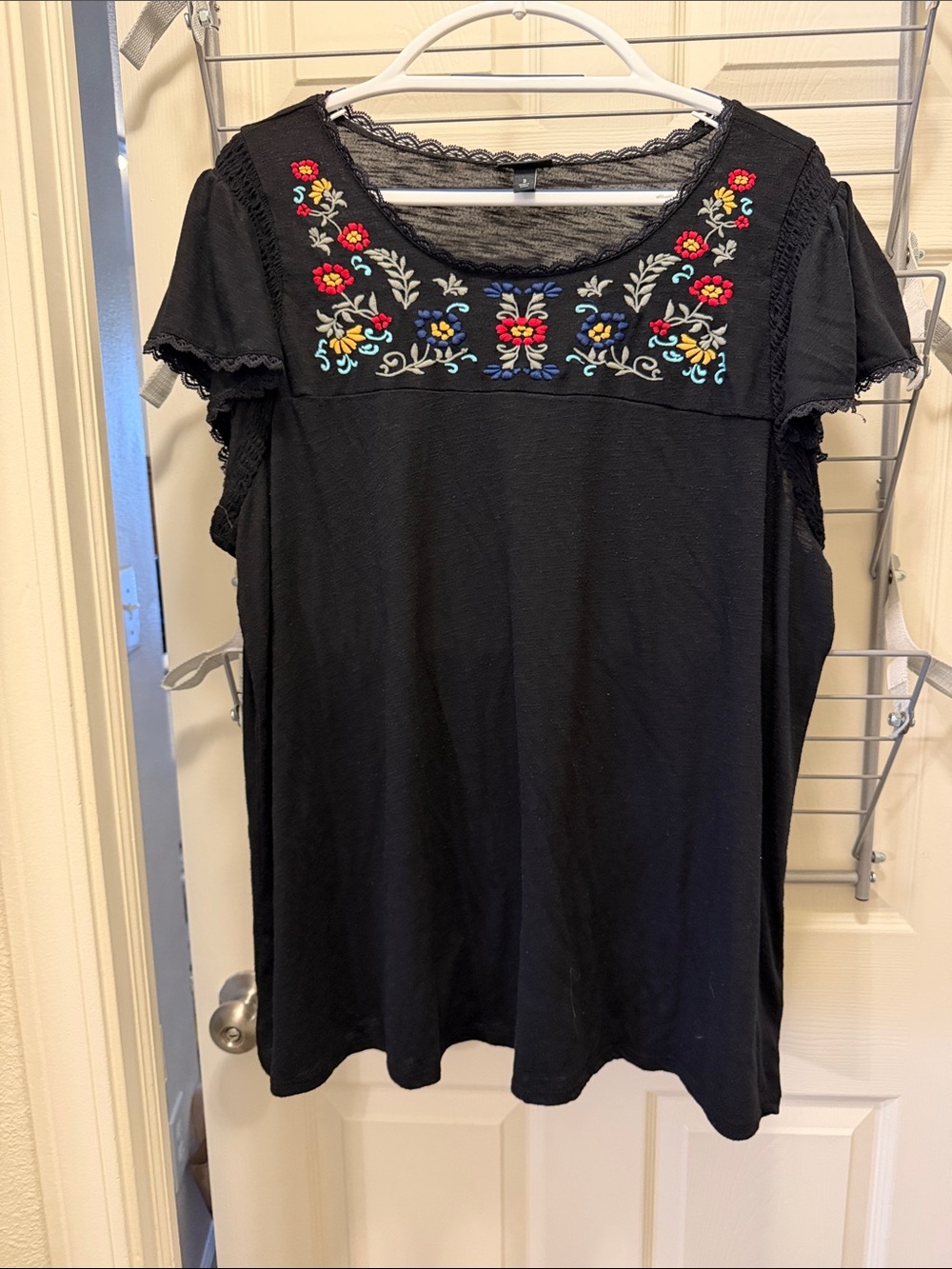 torrid Black Floral Embroidered Scoop Neck Top
